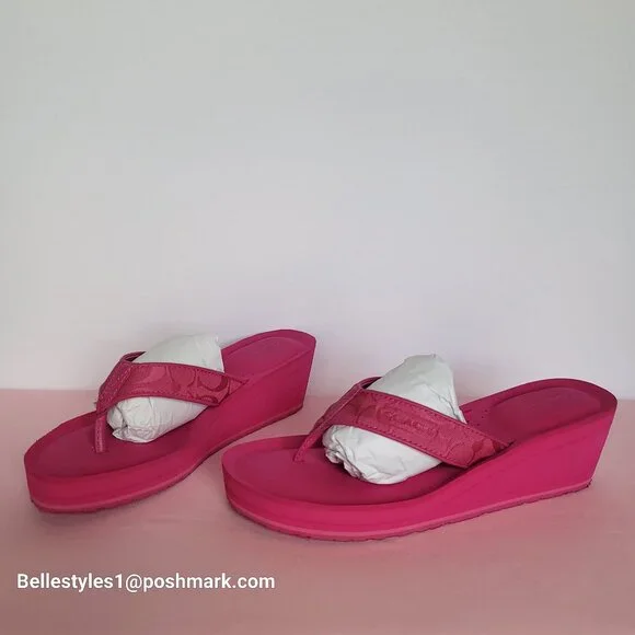 COACH Jaicee Wedge Platform Sandals in Signature Fabric-Fuchsia color.Size 9.5B⭐ - Picture 4 of 16